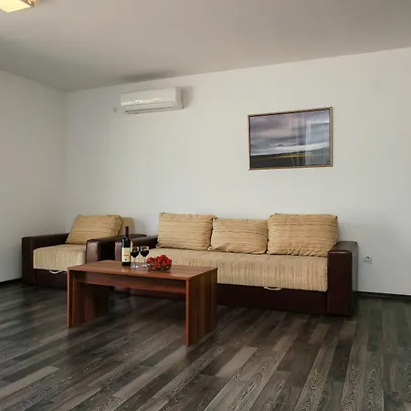 Apart Otel Iris Alanya